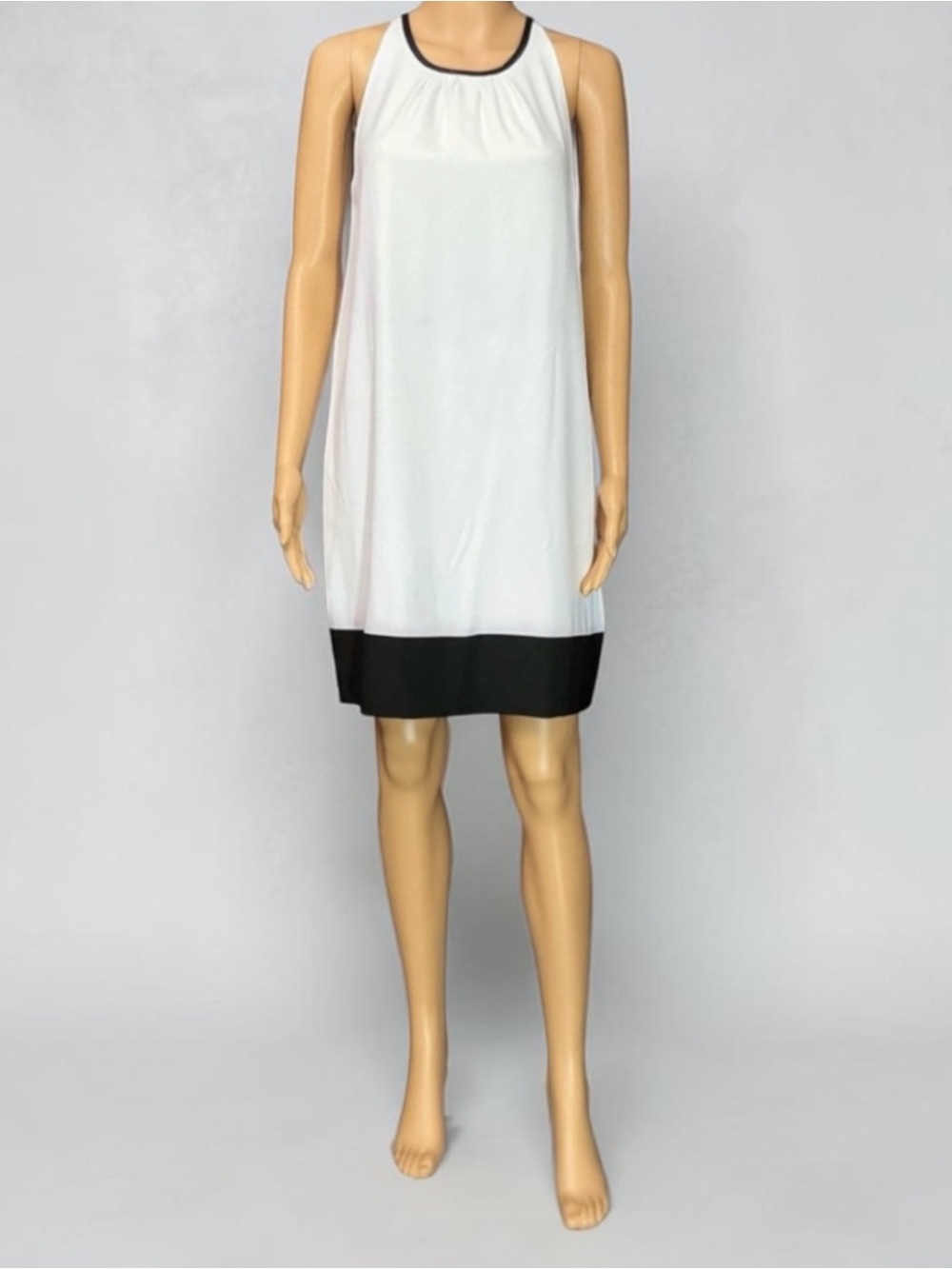 Victoria’s Secret White & Black Sheath Dress